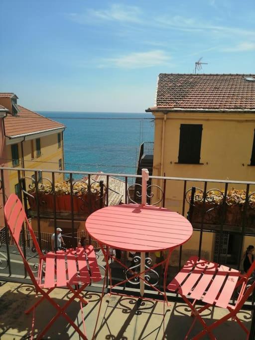 Casa Del Sole Affacciato Sul Mare Apartment แชร์โว ภายนอก รูปภาพ