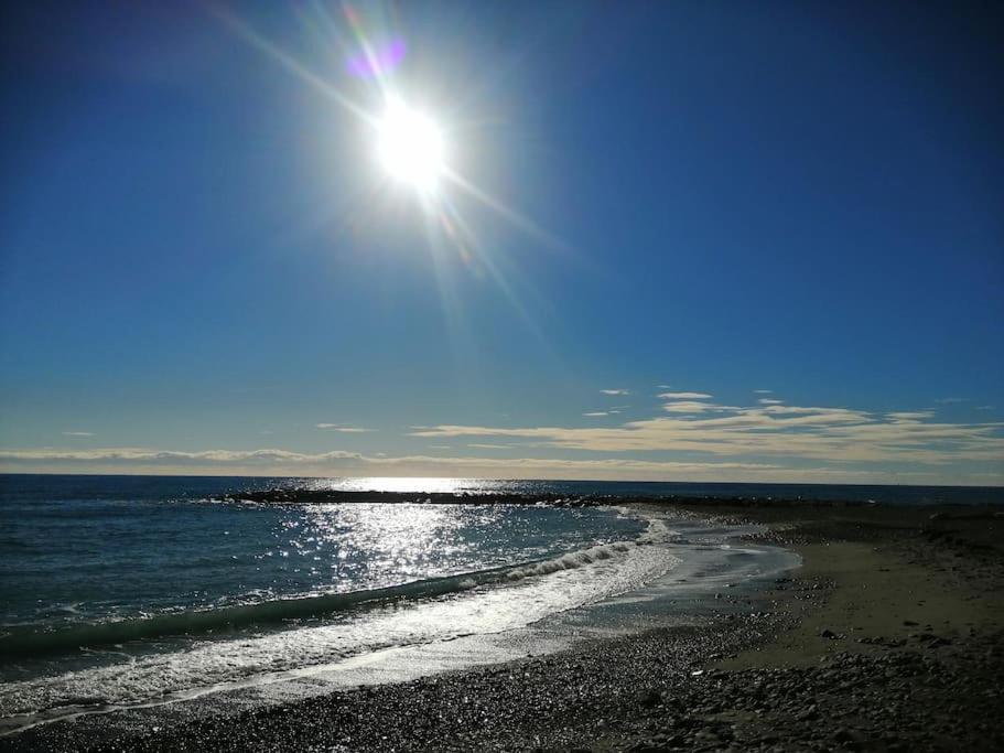 Casa Del Sole Affacciato Sul Mare Apartment แชร์โว ภายนอก รูปภาพ
